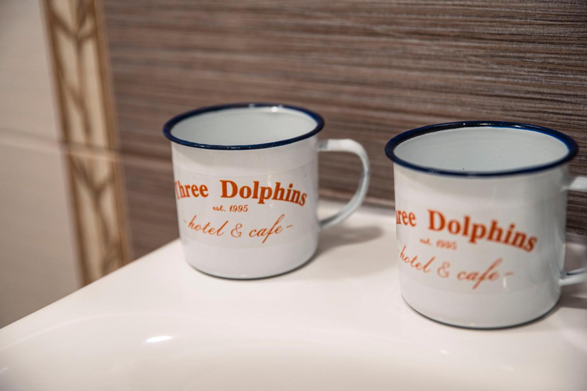 Three Dolphins Hotel With Rooftop Terracе Varna Extérieur photo